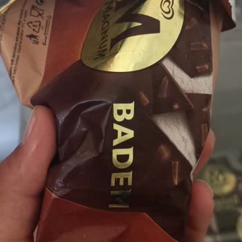 İlginç Bir Magnum Badem