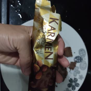 Şok Marketler Karmen Bademli Çikolata