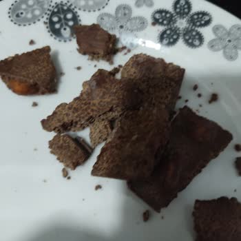 Şok Marketler Karmen Bademli Çikolata