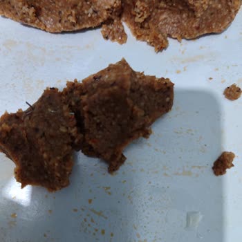 Komagene Çiğköfteden Zımba Parçası Çıktı