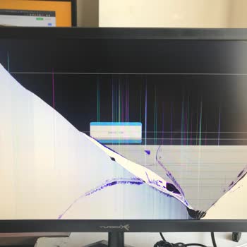 Aras Kargo Kırık Gelen Monitör