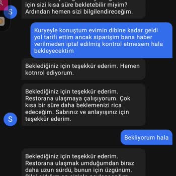 Getir Kuryesi Ve Destek Elemanı