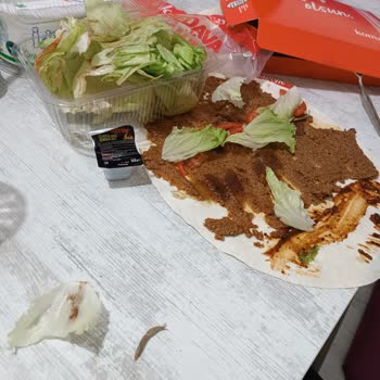 Komagene Çiğköftede Sümüklü Böcek