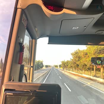 Pamukkale Turizm Firmanın Aracı Yüzünden Geç Kalınması Ve Benim Yarı Yolda Kalmam