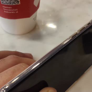 Bastcase Ayıplı Kusurlu Mal!