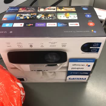 Media Markt Philips Neopix Ultra 2+ Projeksiyonu Gündüz Ortamında Kullanılamıyor