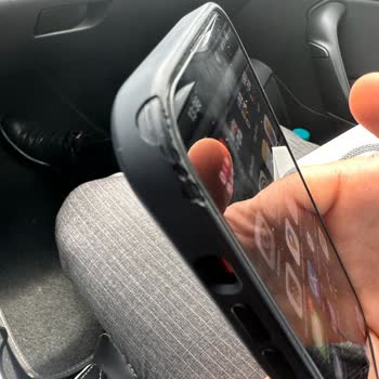 Apple Store Apple Silikon Kılıf Soyuluyor!