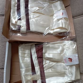 Andrea Roxane (79roxane.abiye.com.co) İnsanları Yanıltıp Parasını Alıyor