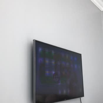 Polisan Marjinal Gri Rengin Griyle Alakası Yok