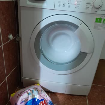 Bingo Çamaşır Toz Deterjan Çok Köpürüyor.