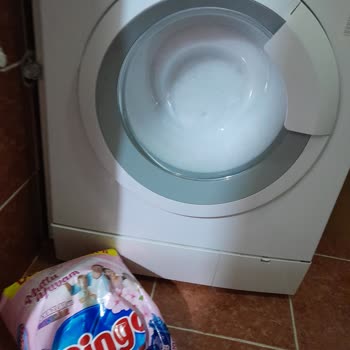 Bingo Çamaşır Toz Deterjan Çok Köpürüyor.