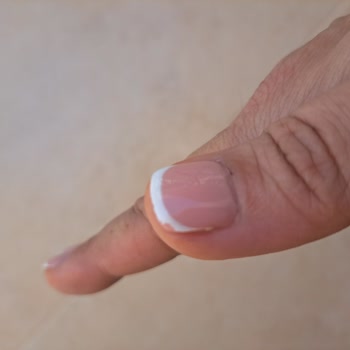 Atelier Nail Studio Suadiye Hem Maddi Hem Manevi Zarar