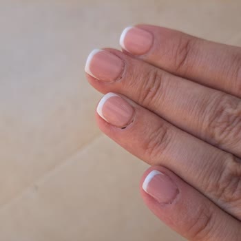 Atelier Nail Studio Suadiye Hem Maddi Hem Manevi Zarar