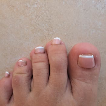 Atelier Nail Studio Suadiye Hem Maddi Hem Manevi Zarar