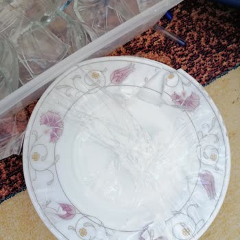 Aras Kargo Kargomu Apartmanın Önüne Bırakıp Gittiler