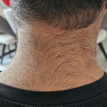 Arya Güzellik Merkezi (Erzurum) Arya Güzellik Merkezi Aşırı Kötü.