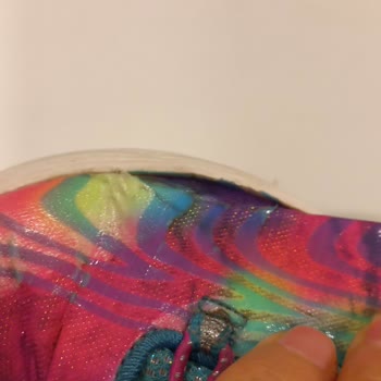 Skechers Çocuk Ayakkabısı Hemen Açıldı