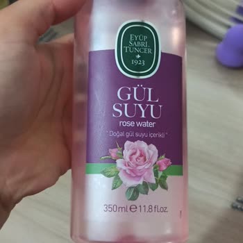 Eyüp Sabri Tuncer Gül Suyundan Yüzüm Yandı