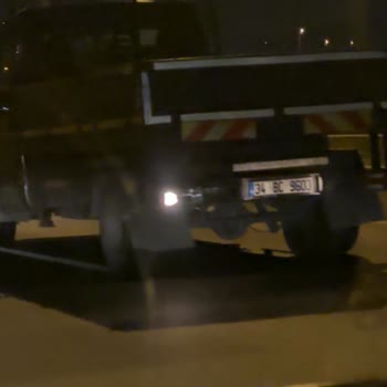 Ica Mobilya Makas Atarak İlerleyen Mobilya Kamyoneti
