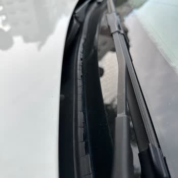 BMW F30 Ön Cam Fitili