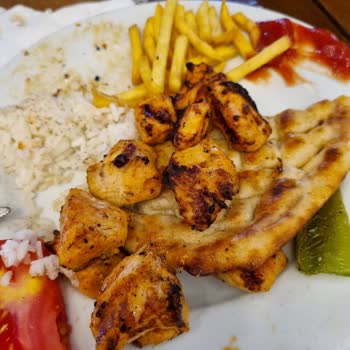 Torium Bke Servis Yavaşlığı Ve Pişmemiş Yemek