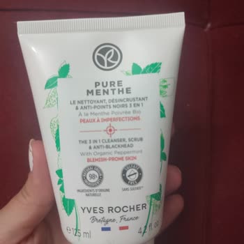 Yves Rocher Pure Menthe Ürünü Kullanımı Sonucu Yüzüm Yanıp Şişti