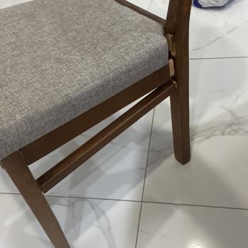 Reşat Can Mobilya Masa Sandalye Takımı Kusurlu Ürün