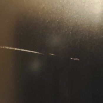 Monster Çukurambar Şubesinde Bakım Sonrası Ekranda Çizikler Oluştu