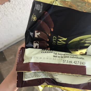 Şok Market Tarihi Geçmiş Dondurma Satıyor