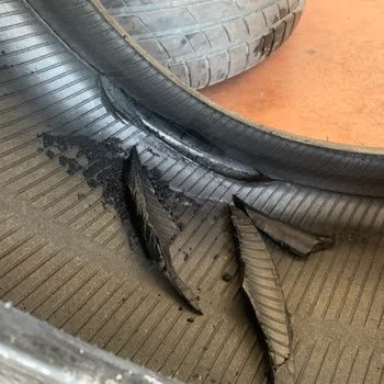 Bridgestone Run Flat Güya Patlamayan Lastik