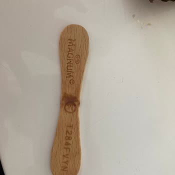 Magnum’un İçinden Tahta Parçası Cıktı!