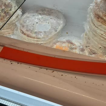 Migros Bosphorus Hijyen Sorunu