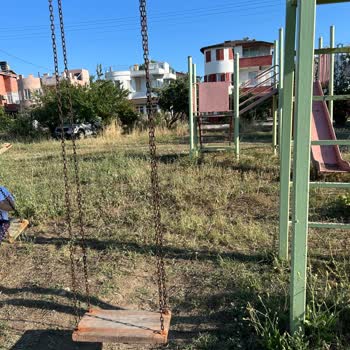 Geyikli Belediyesi Eski Odunluk İskelesindeki Çocuk Parkını Yapmıyor