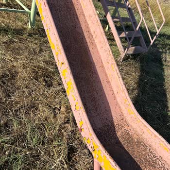 Geyikli Belediyesi Eski Odunluk İskelesindeki Çocuk Parkını Yapmıyor