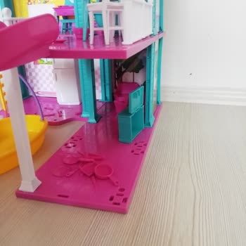 Dede Oyuncak Mila'nın Miami Evi Eksik Parça