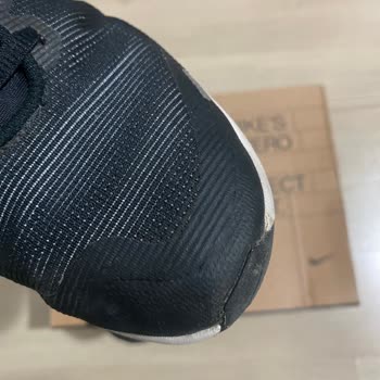 Boyner Çocuk Nike Ayakkabı Açılması
