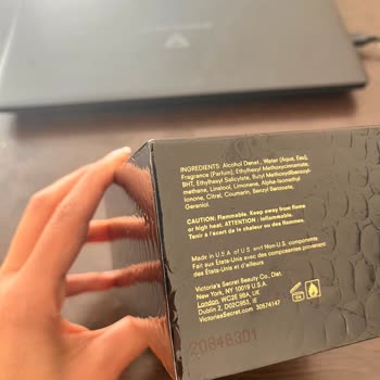 Shaya Victoria Secret'tan Aldığım Orijinalliği Şüpheli Parfüm