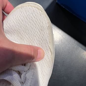 Skechers Hızlı Deformasyon Sorunu