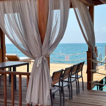 Titanic Deluxe Lara İskele Hizmet Sorunu