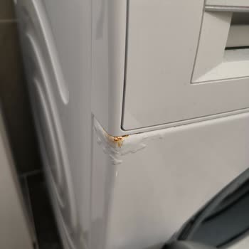 Bosch Çamaşır Makinesi Sıvı Sızdırma