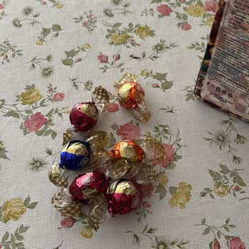 Kahve Dünyası Lavi Hediyelik Çikolatanın Boş Çıkması