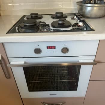 Silverline Ocak Cam Patlaması