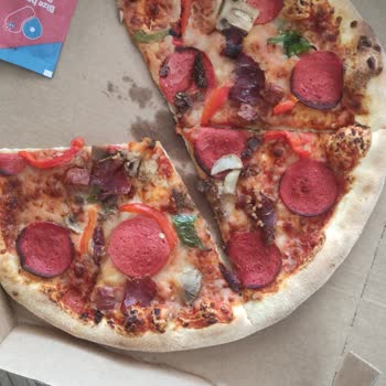 Domino's Pizza Ürünlerinin Kalitesi Ve Hizmetten Memnuniyetsizlik!