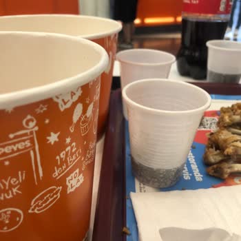 Popeyes Yemek Bir Daha Asla Tercih Etmem!