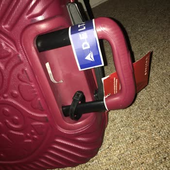 Delta Hava Yolları Adrese Kayıp Bagaj Kırık Bavul