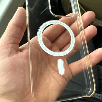 iPhone Magsafe Kılıf Sararma