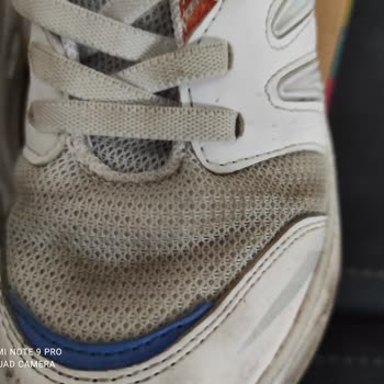 Vicco Beyaz Spor Ayakkabıda Sorunlar