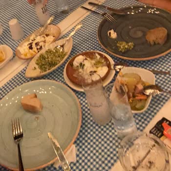 Hüsnü'nün Yeri Fiyat Bilgisi Verilmedi