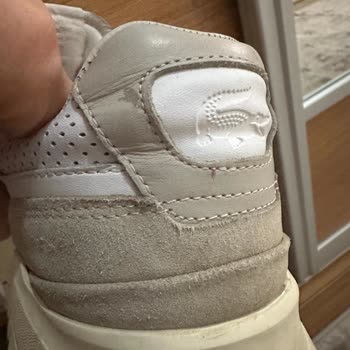 Lacoste Ayakkabı Derisinin Çatlaması Ve Yırtılması
