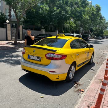 Antalya, Konyaaltı, Hurma Taksi Durağı Hakkında Şikayet